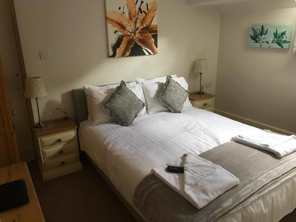 The Coach House Inn オークハム エクステリア 写真