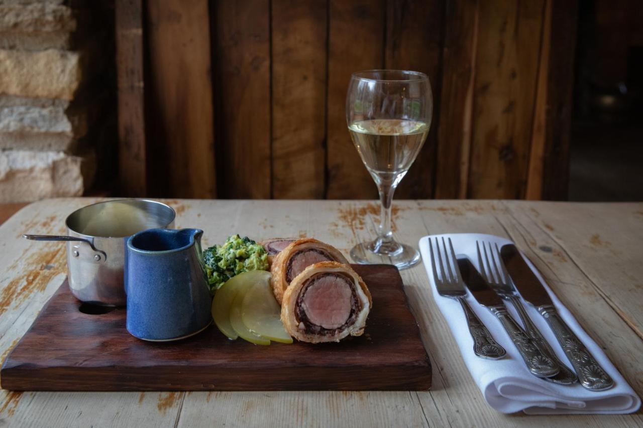 The Coach House Inn オークハム エクステリア 写真